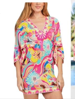 NWT Trina Turk Casablanca tunic top/ swimsuit coverup - L.           A8